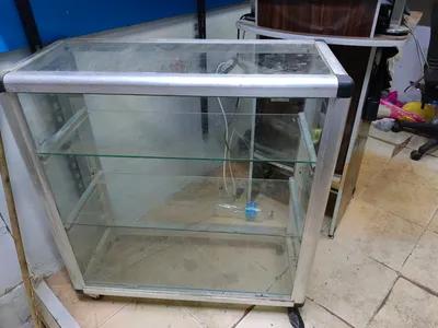 مكتب كاشير+باترينه عرض+ارفف خشب في قليوب, القليوبية - 2,000 EGP