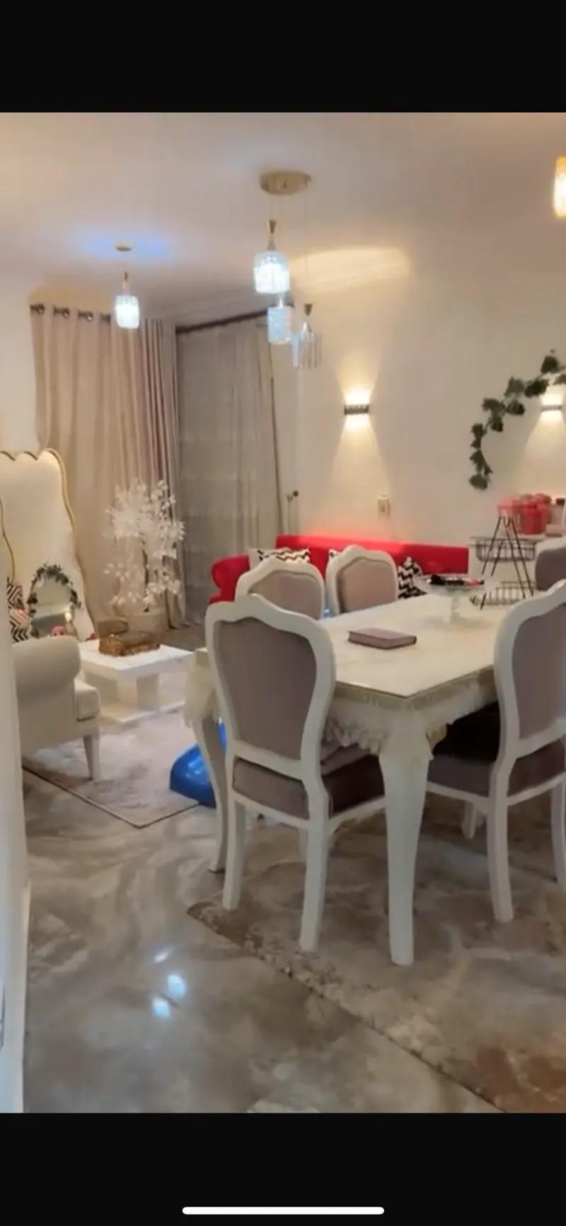 شقه للبيع لقطه