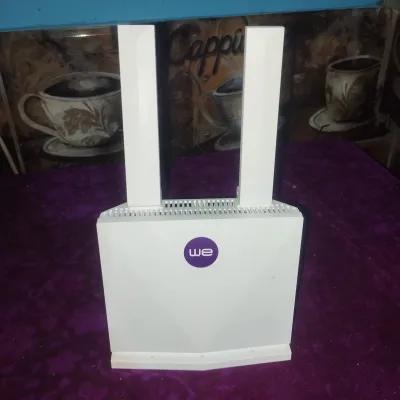 راوتر هوائي 4G من شركة WE وشريحة SIM CARD مجانا في مدينة قنا, قنا - 1,099 EGP