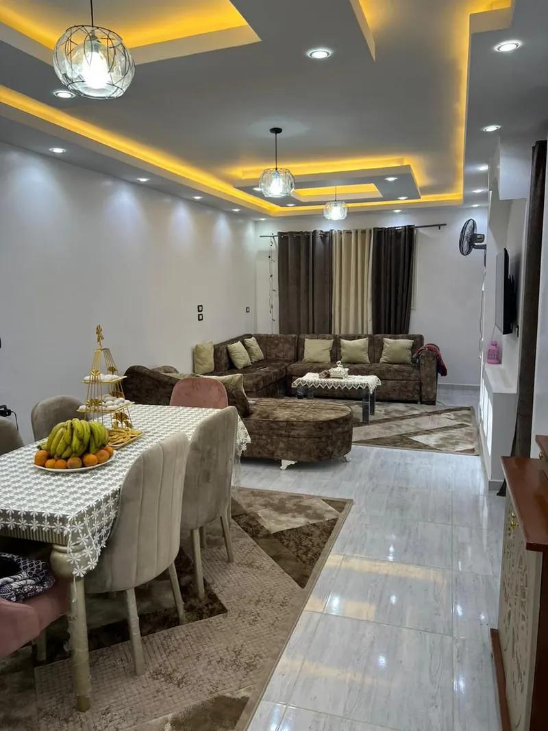 شقه 130م للبيع باللبيني _ (بين النفقين)