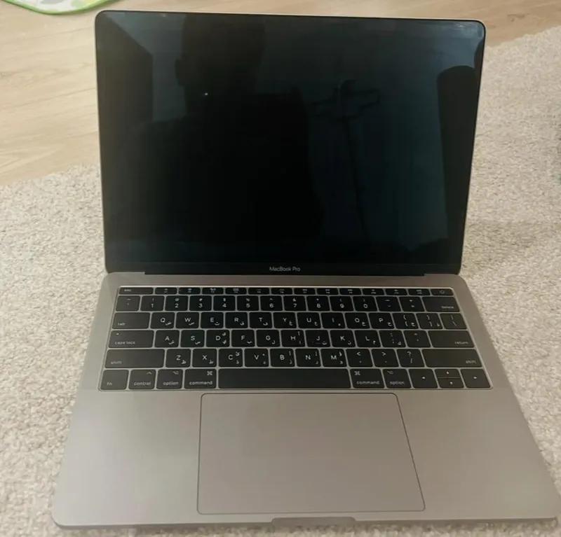 لابتوب macbook pro