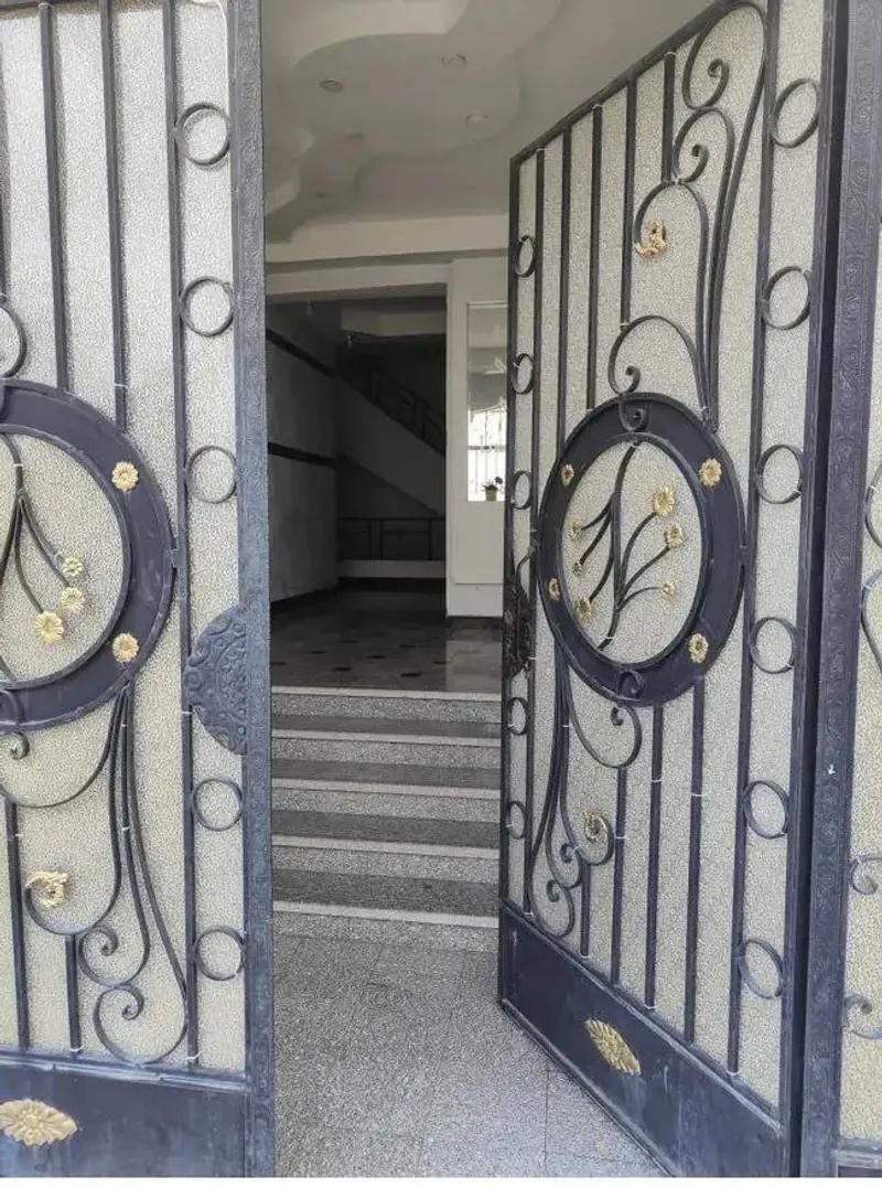 شقة 210م بجولف سيتي العبور، 3 غرف، فيو حديقة، تشطيب سوبر لوكس