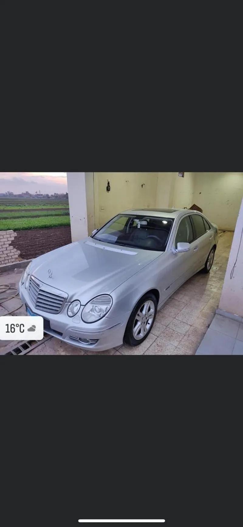 Mercedes E280