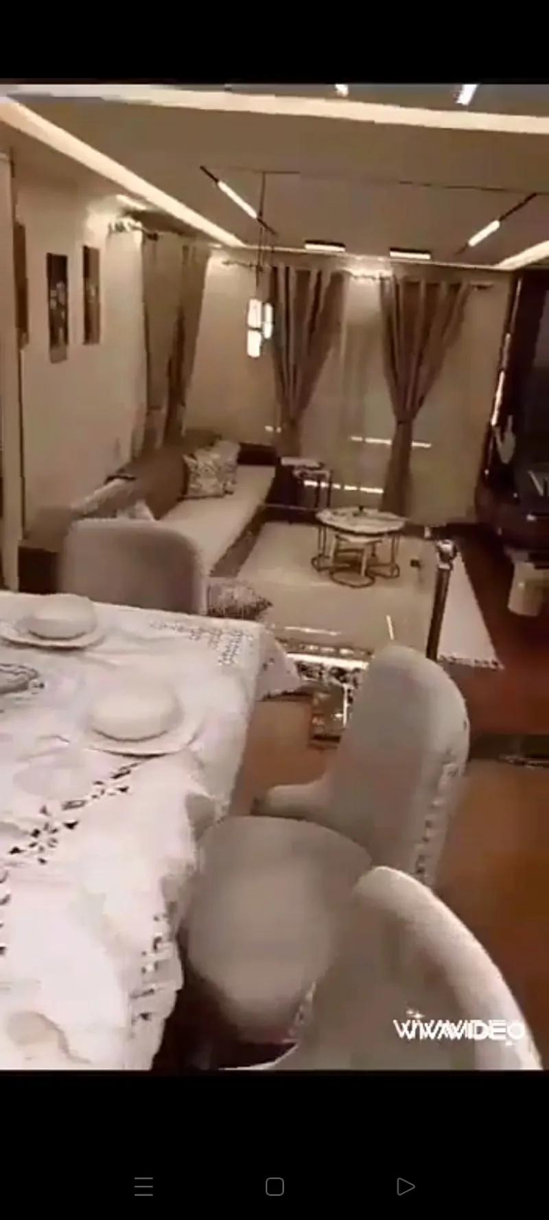 شقة لقطة للبيع موقع متميز تشطيب ممتاز