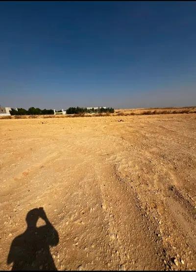 أرض سكنية للبيع في حي الجناين