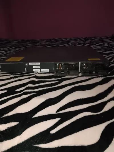 جهازين سوتش سيسكو للبيع محتاج حديتمنهم بمايرضي الله وبنا ربن في شبرا, القاهرة - 0 EGP