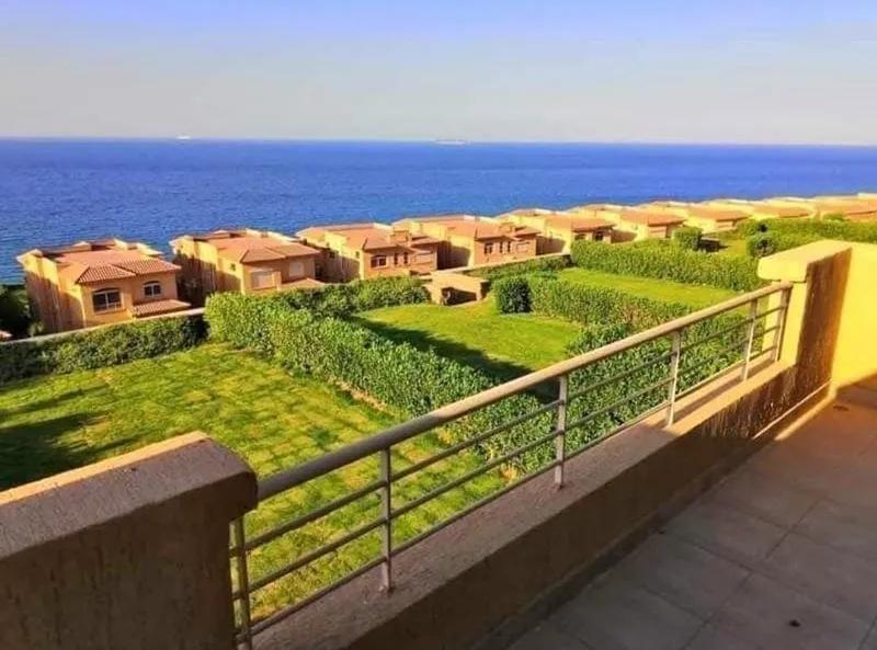 للبيع شالية متشطب_بالكامل في تلال_السخنه telal elsokhna