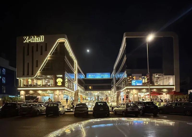 محل تجاري دور ارضي استلام فوري