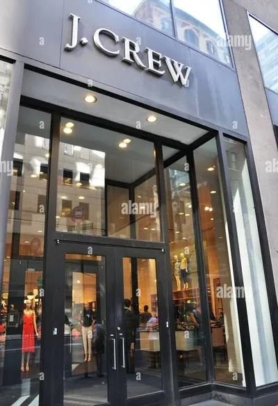 محل استلام فوري بالمقدم فقط و اطول فترة سداد واجهة مثلث خدمي