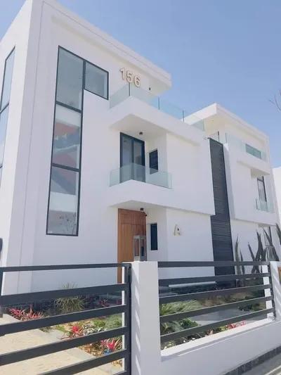 فیلا للبيع في ازار