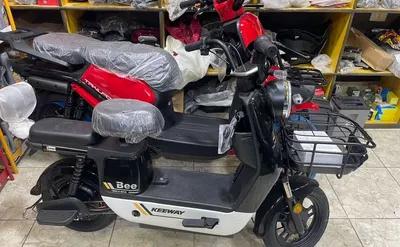 دراجات نارية سكوتر كهربائي 2024