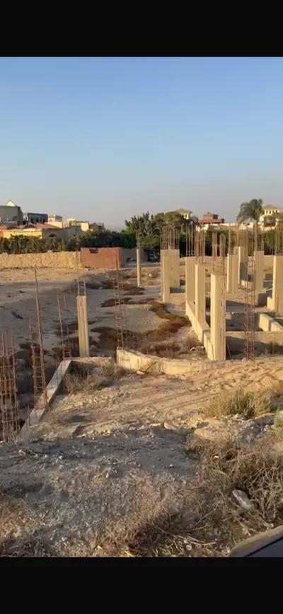 ارض للبيع