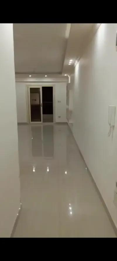 شقة للبيع في السيوف