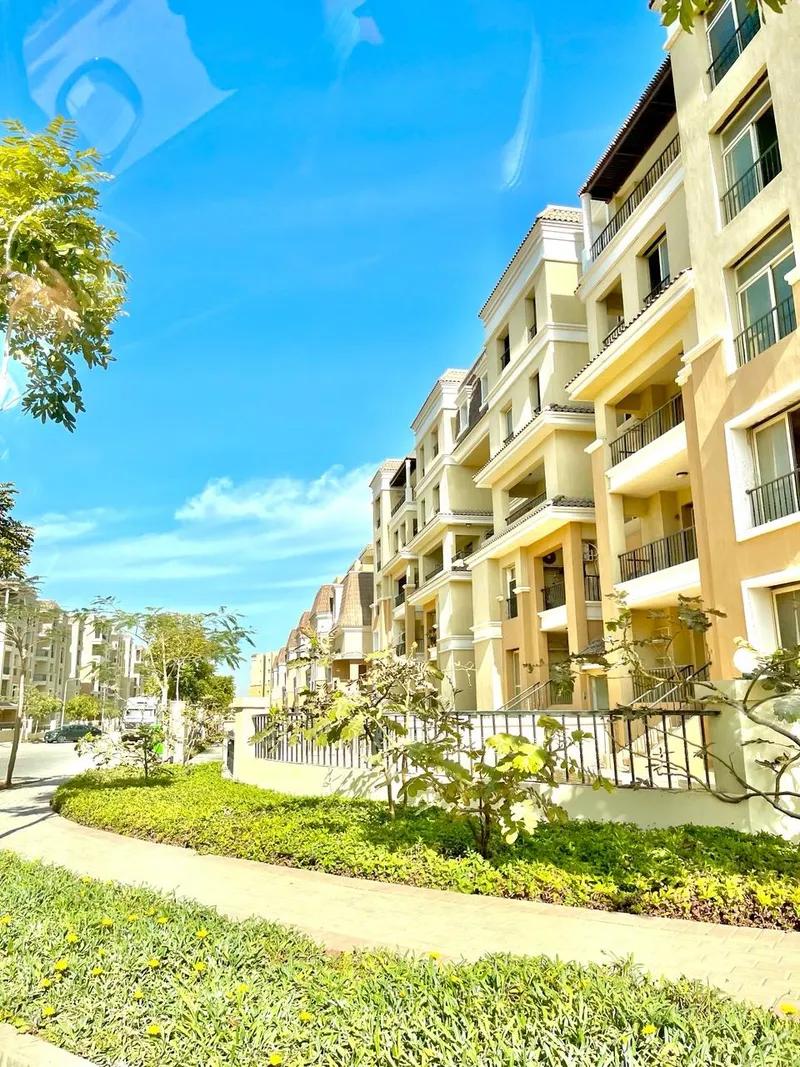 شقة للبيع في كمبوند سراي القاهرة الجديدة 155 م بجوار مدينتي مقدم بسيط