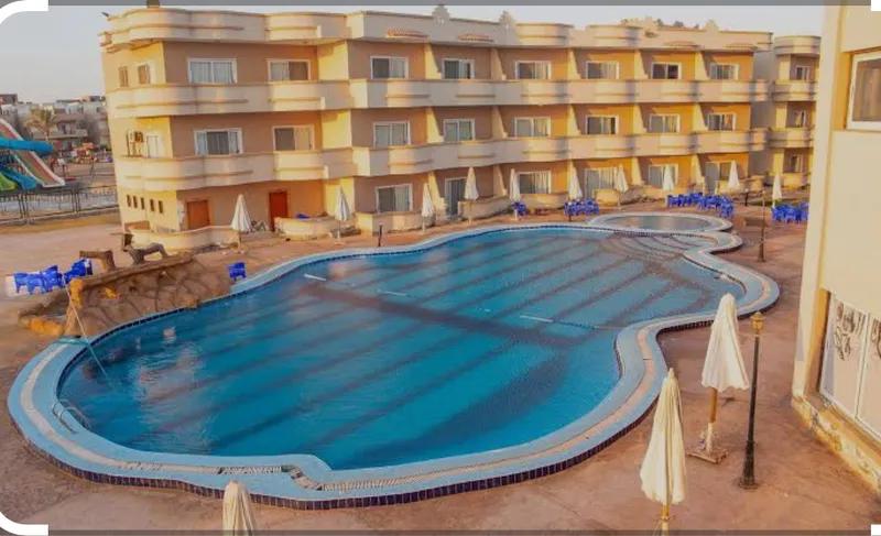 شاليه للايجار في قريه الحياه العين السخنه