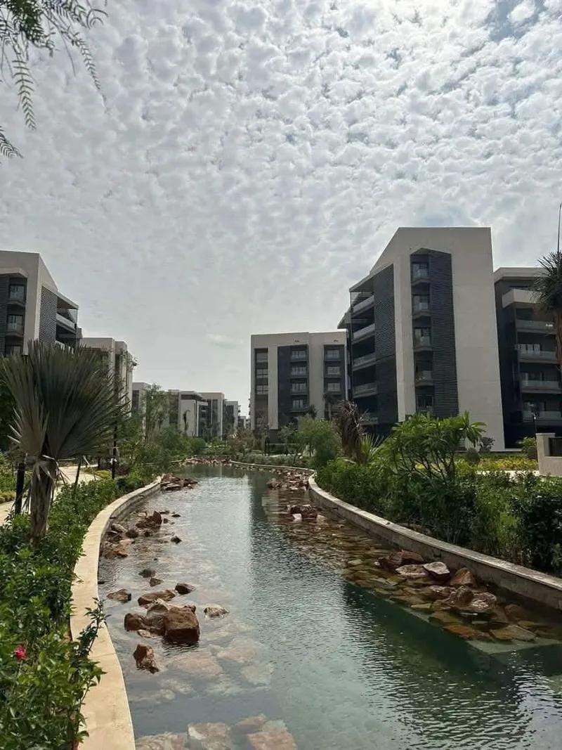 شقه سكنيه 83م في بريفادو كومباوند