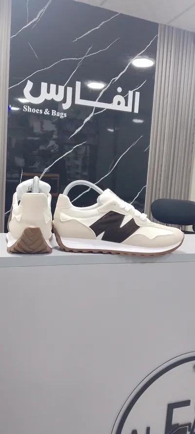 كوتشى New Balance حريمى في مدينة الإسماعيلية, الإسماعيلية - 525 EGP