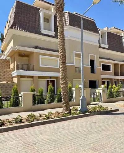 فیلا للبيع في تاج سيتي