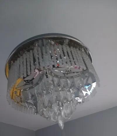 نجفه كريستال بلوتوث في جسر السويس, القاهرة - 2,000 EGP