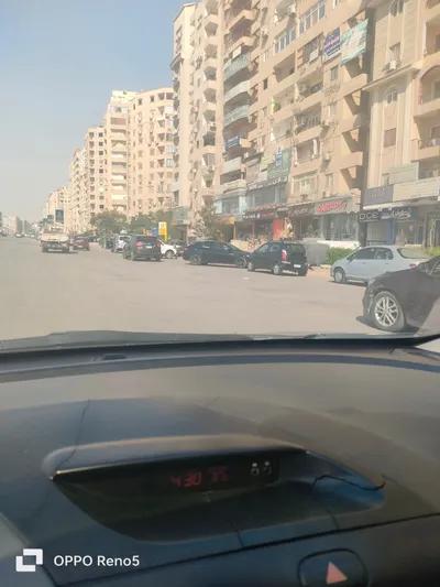 محل على ش الخمسين الرئيسى زهراء المعادي 60مترمطلوب 4مليون