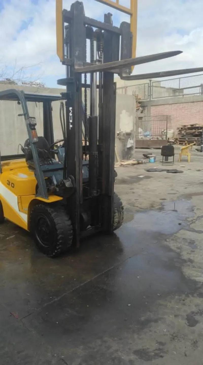 3 كلاركات للبيع