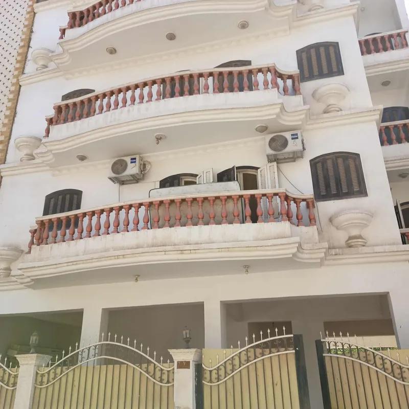 بيت للبيع مج٧ العاشر من رمضان