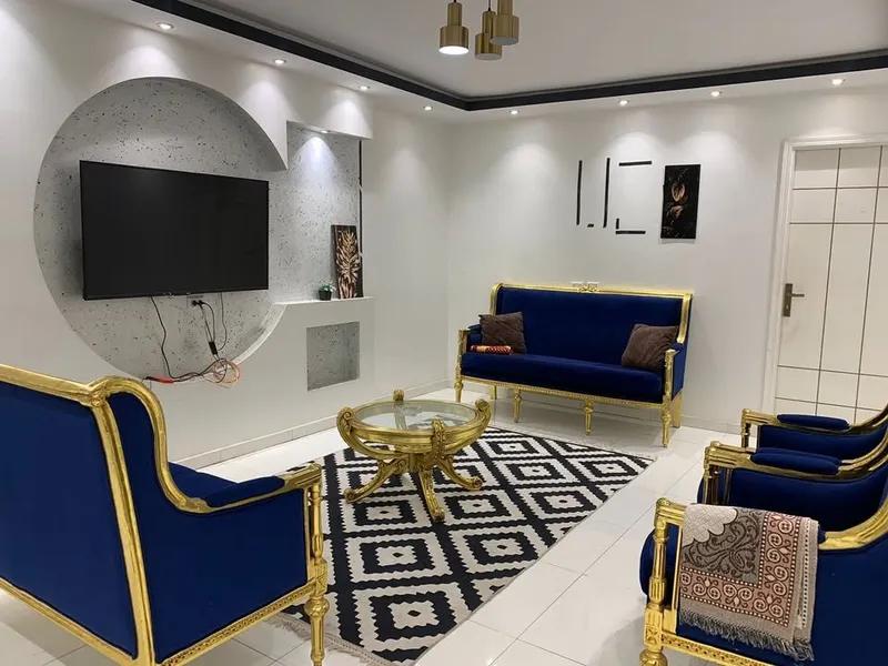 استديو للايجار اليومي والشهري بالمهندسين موقع متميز