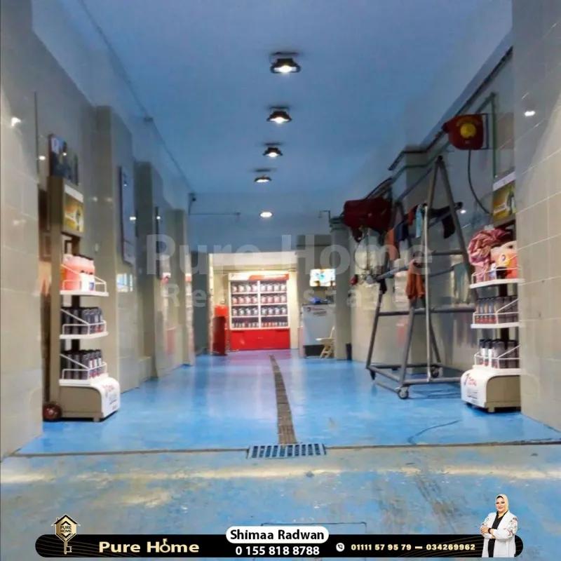 فرصة للاستثمار العقاري - محل للبيع في لوران