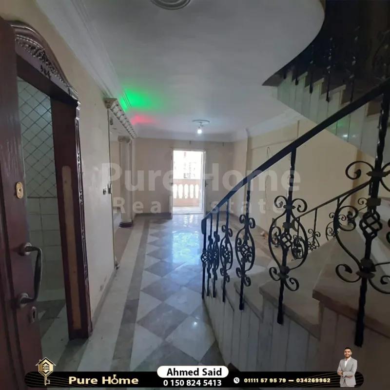 شقة دوبلكس للبيع - سيدى بشر - جمال عبد الناصر