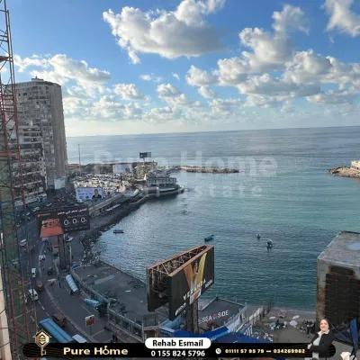 شقة للايجار المفروش - جليم - علي البحر مباشرة