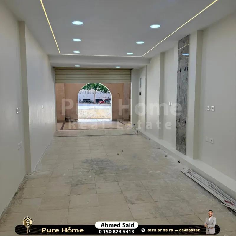 محل للايجار في منطقه حيويه بسموحه