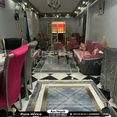 شقة للبيع في الحضرة