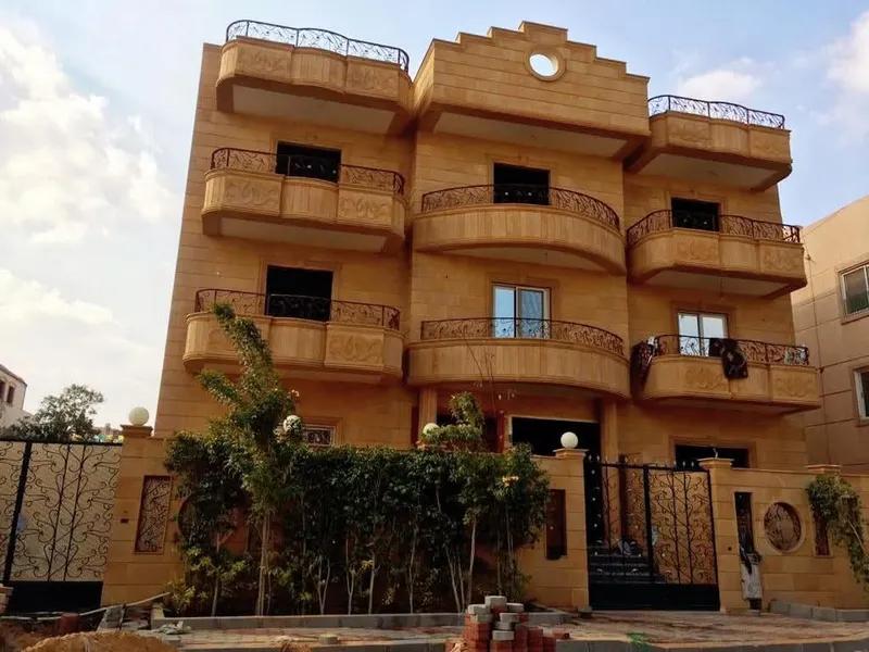 شقق للبيع في العبور