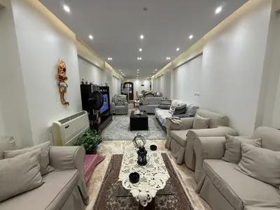 شقة للبيع في لوران