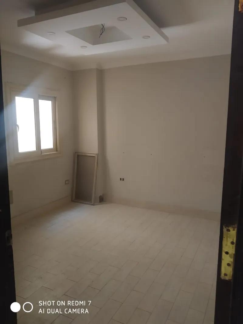 فرصه شقه للبيع بمدينه نصر بموقع مميز بالمنطقه الاولي