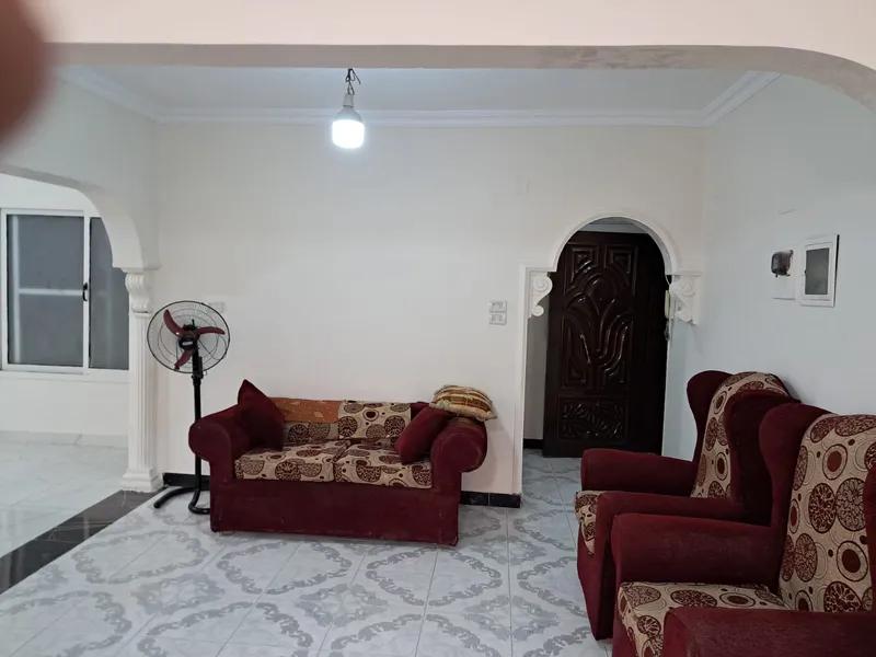 فرصه شقه للبيع بمدينه نصر بالمنطقه السادسه