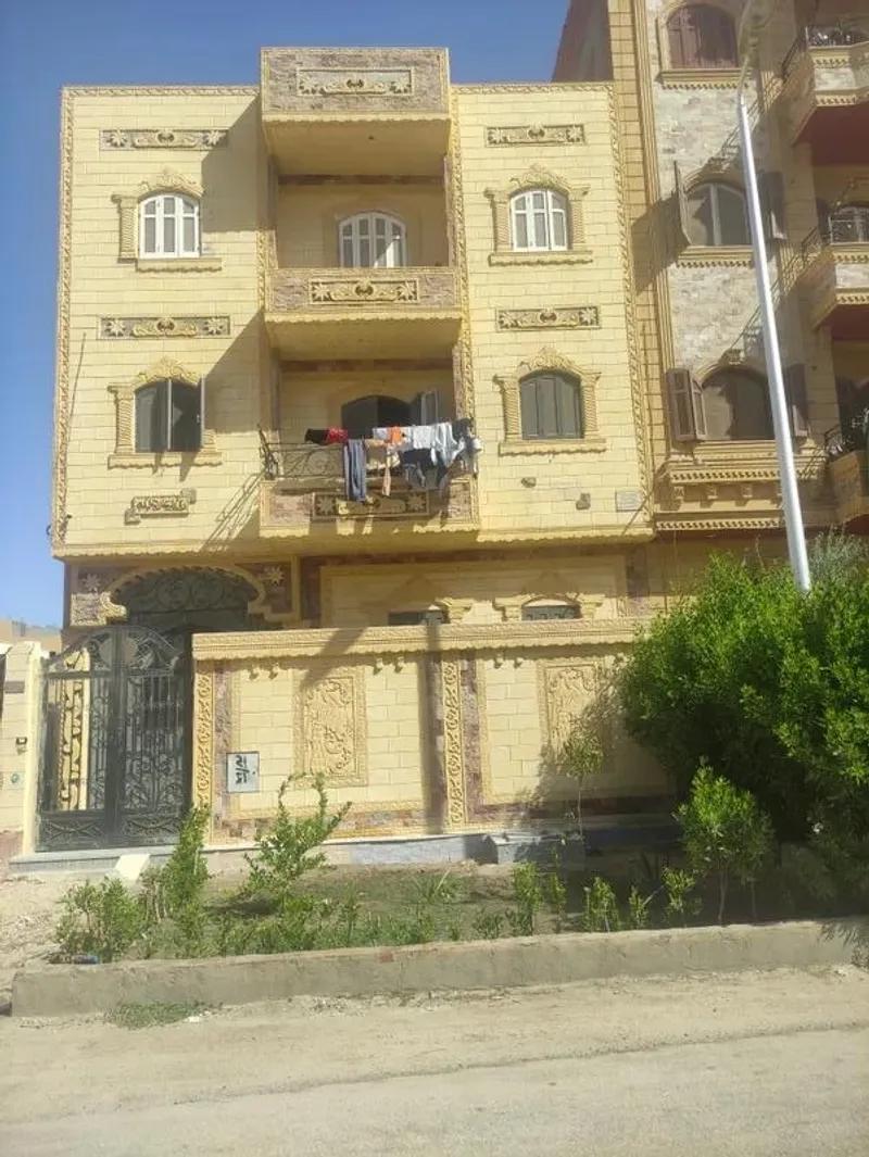 منزل للبيع الحى١٣ الحى اليونانى العاشر من رمضان