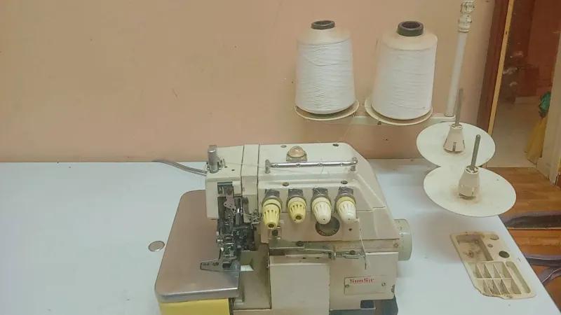 ماكينه خياطه اوفر 4فتله للبيع سنسير 6800