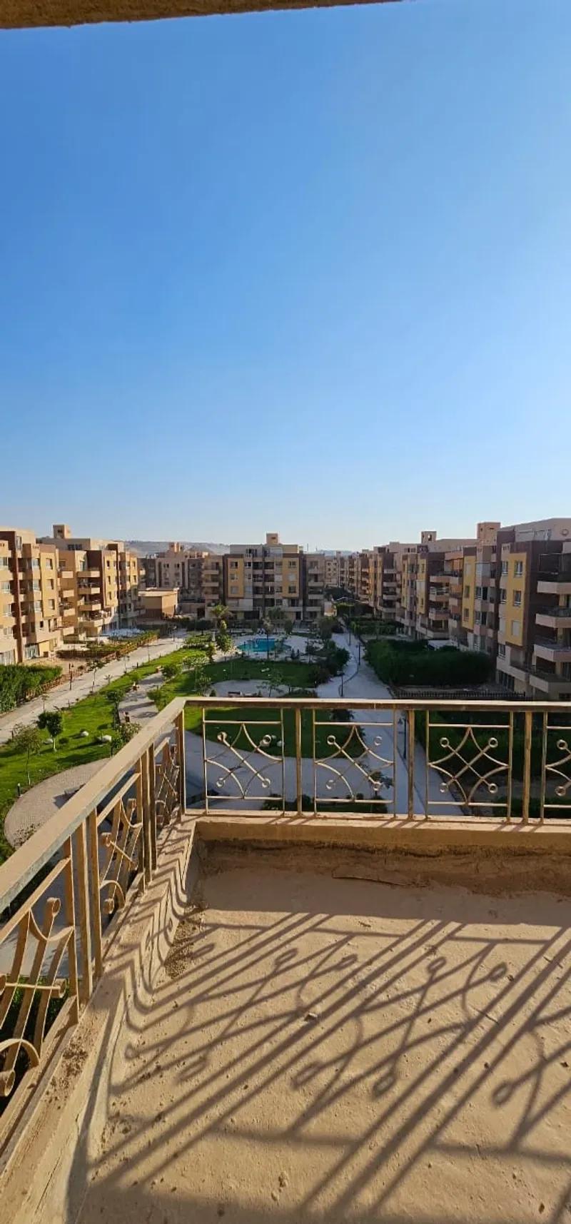 شقة للبيع كمبوند بروميناد ريزيدنس الشيخ زايد