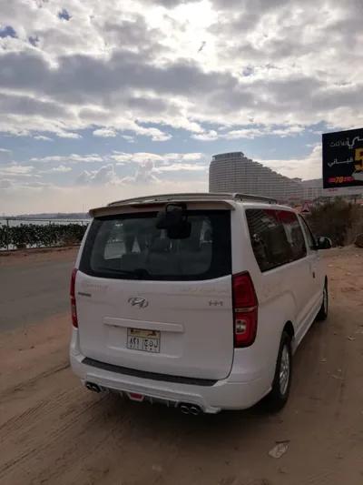 ايجار فان مطار القاهرة | فان سياحي حديث توصيل المطار مع سائق