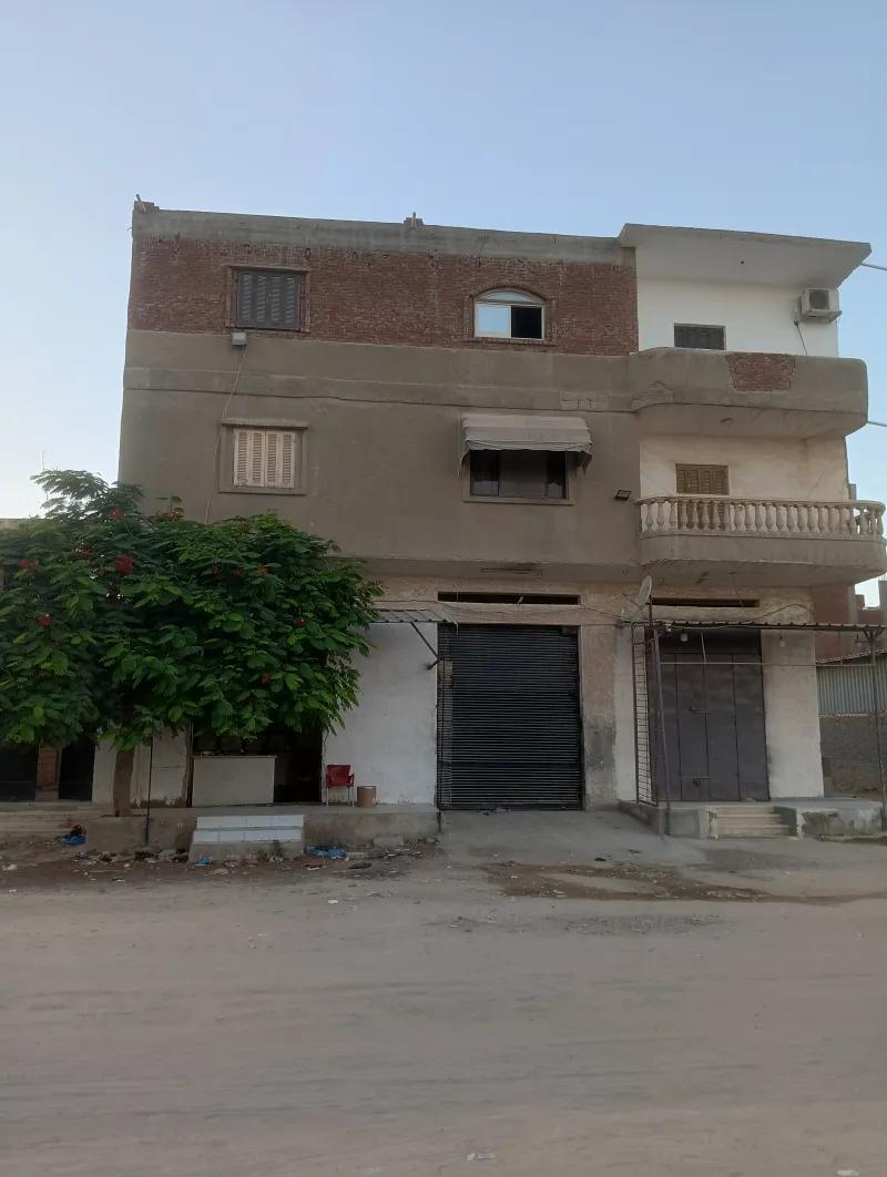 بيت في الناصريه العامريه الاسكندريه 3ادوار