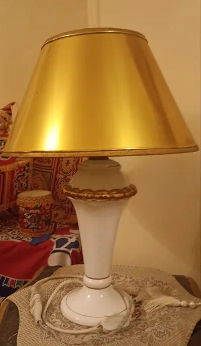 اباجورة صينى مدهب تحفة في حدائق الاهرام, الجيزة - 900 EGP