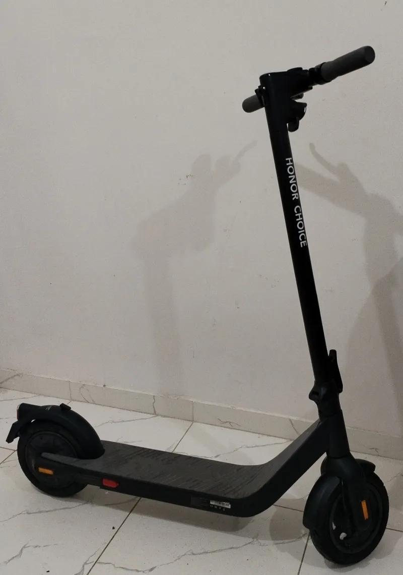 سكوتر كهربائي شحن