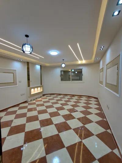 شقة للبيع في الطالبية