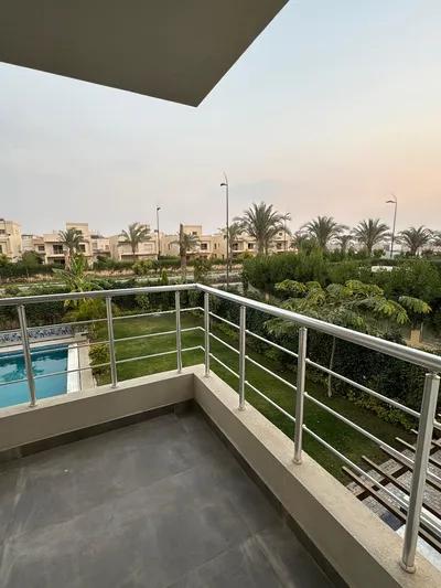 فيلا اربع غرف للايجار اليومي بالشيخ الزايد