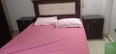 غرفة نوم كاملة بحالة جيدة لونها بني ضهر السرير جلد في دهشور, الجيزة - 11,000 EGP