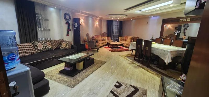 شقه للبيع فى شبرا 145 متر