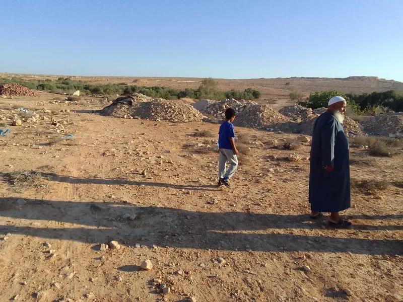 ارض سكنية بمطروح