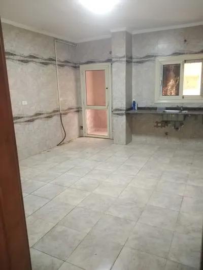 شقة للبيع في الشطر الثامن