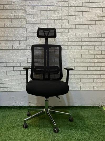 كرسي مدير مستورد شيك جدا وعملي ومريح وشازلونج في حدائق القبة, القاهرة - 2,800 EGP